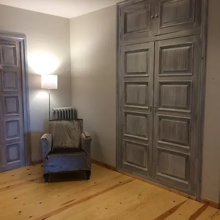 Castelltercol Apartment